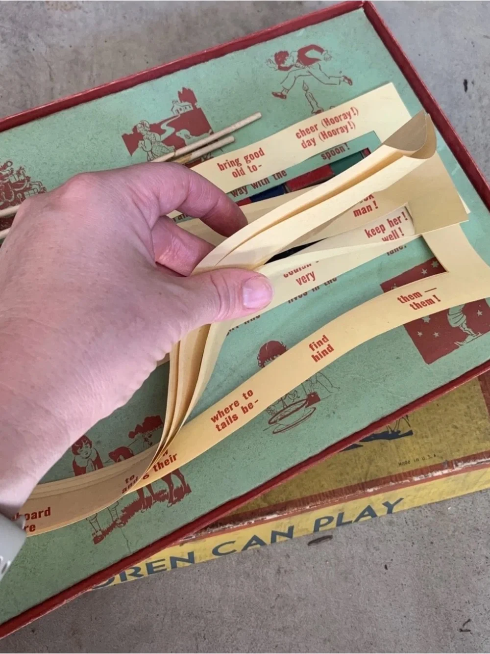 Vintage/antique Child’s Xylophone In A Board Game Box
